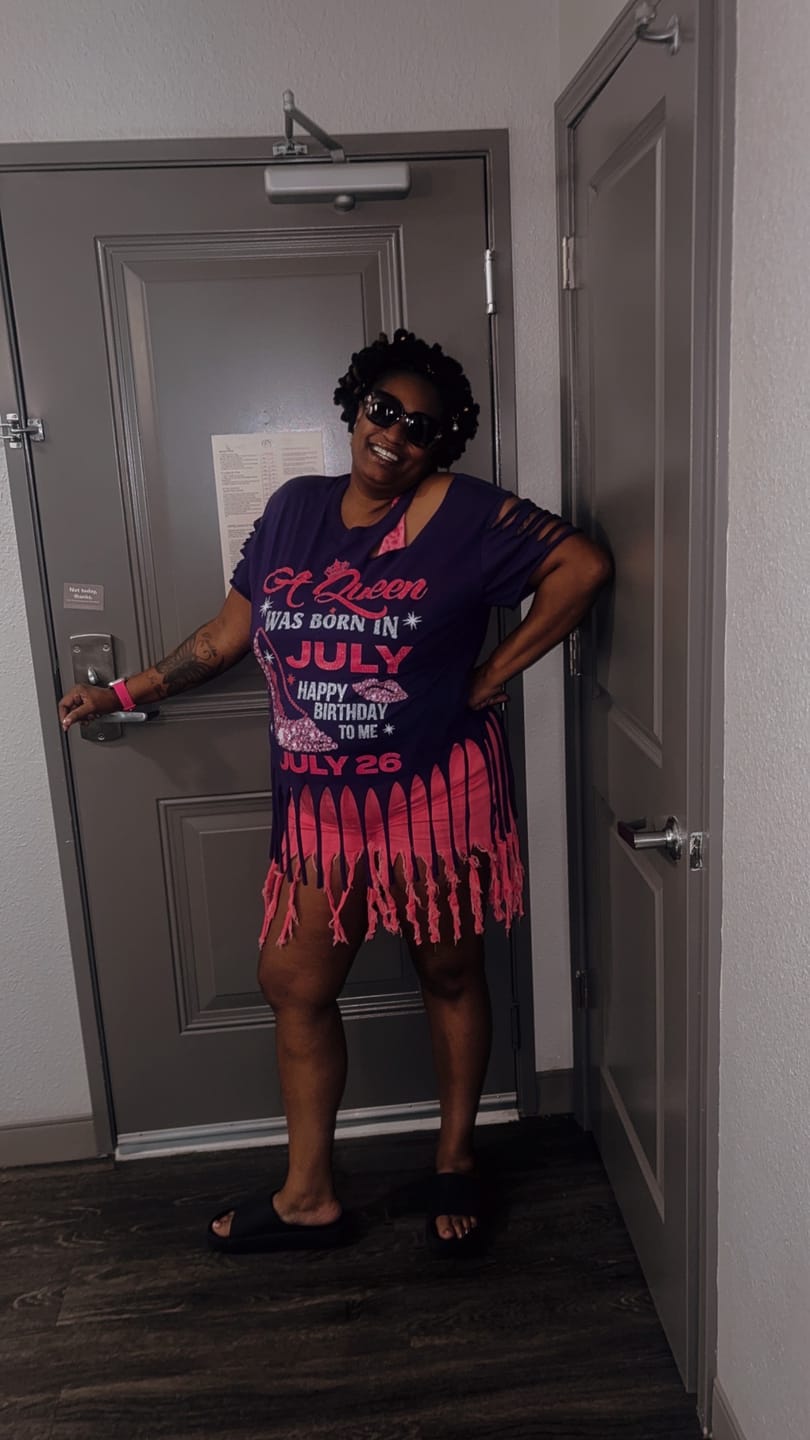 Customer photo review of 26TH JULY QUEEN