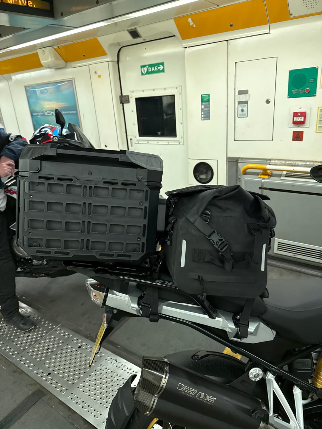 Customer photo review of Overlander