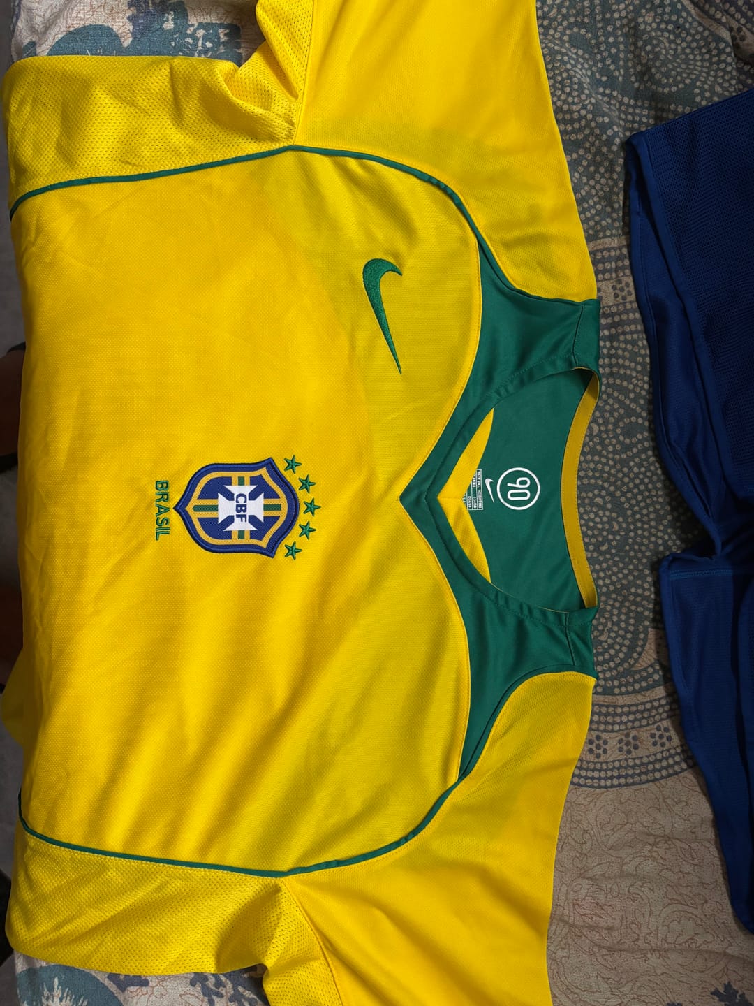 Customer photo review of Camiseta Brasil Retro 2004