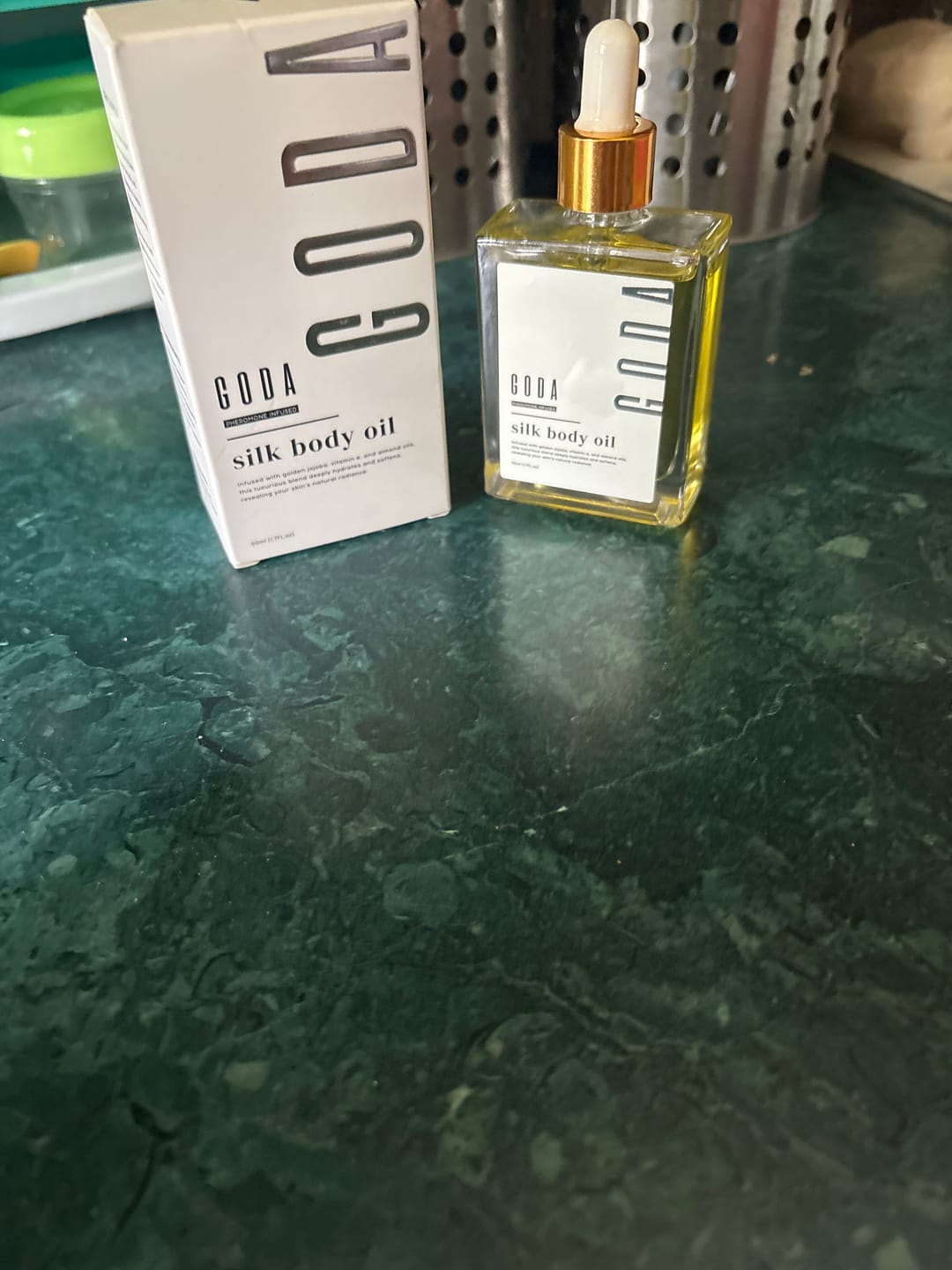 Customer photo review of Goda® Silk Body Oil