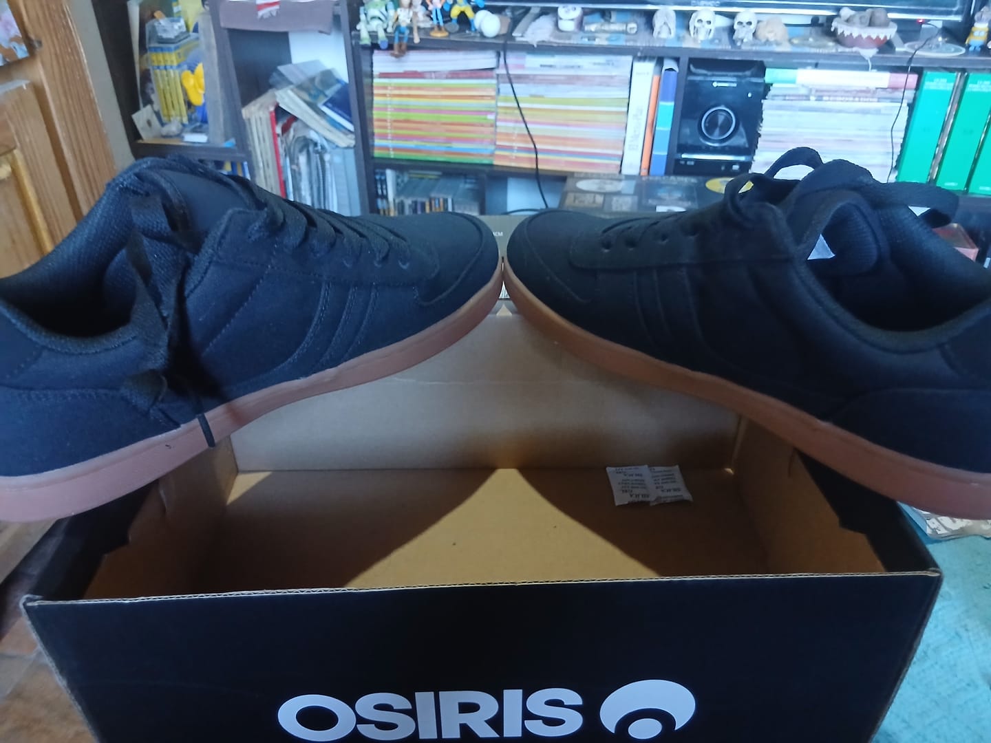 Customer photo review of Zapatillas Osiris Relic Negro Marron