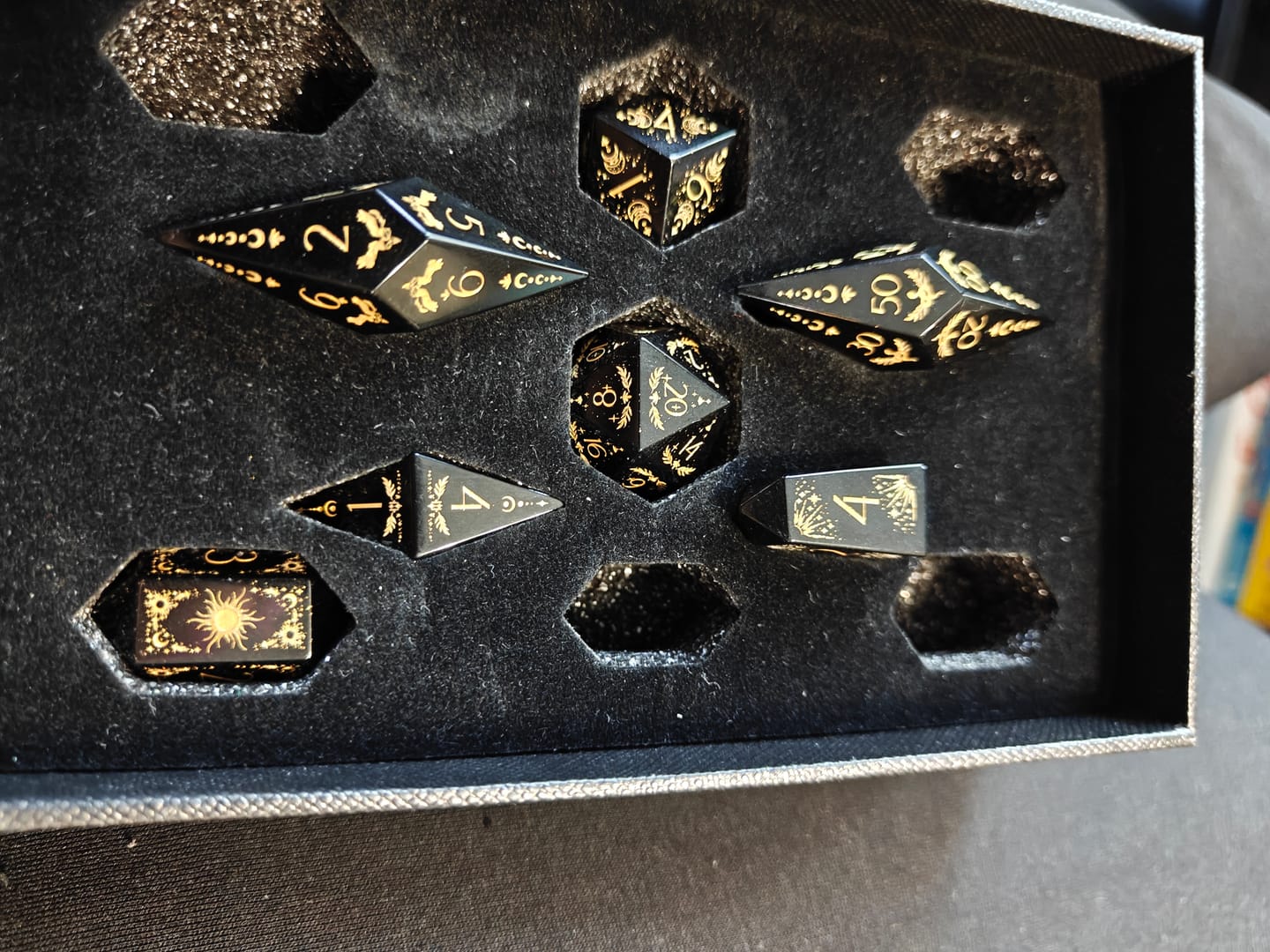 Customer photo review of URWizards D&D Obsidian Dice Set Crystal Shape Tarot Style