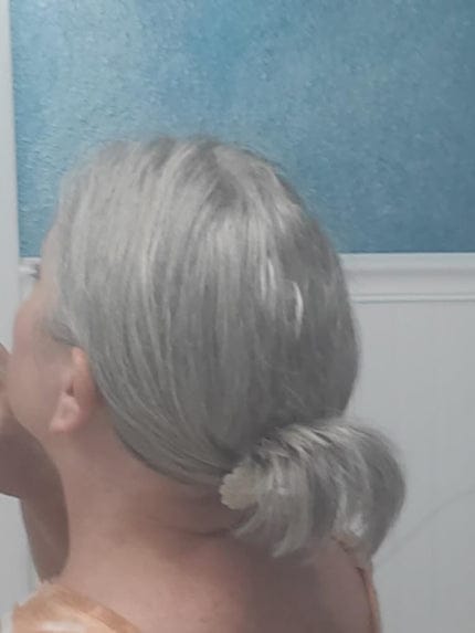 Customer photo review of Natural Invisible Straight Hair Topper – Seamless Crown Volume for Thinning Hair
