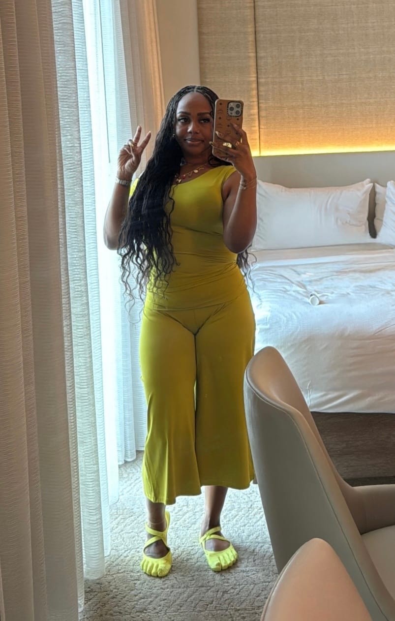 Customer photo review of ELLE TOP