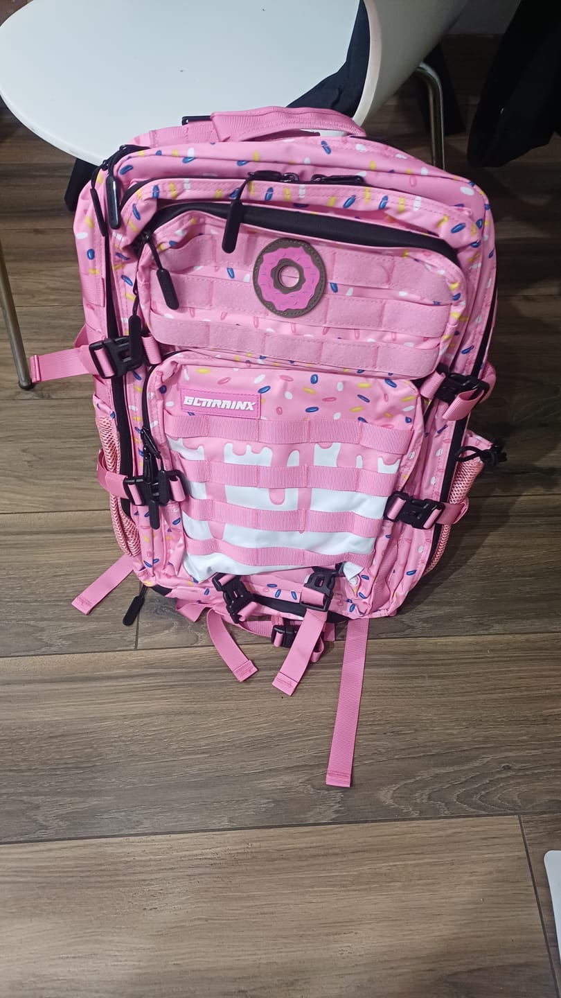 Customer photo review of Mochila Táctica V1 All In 45L Pink Glazed