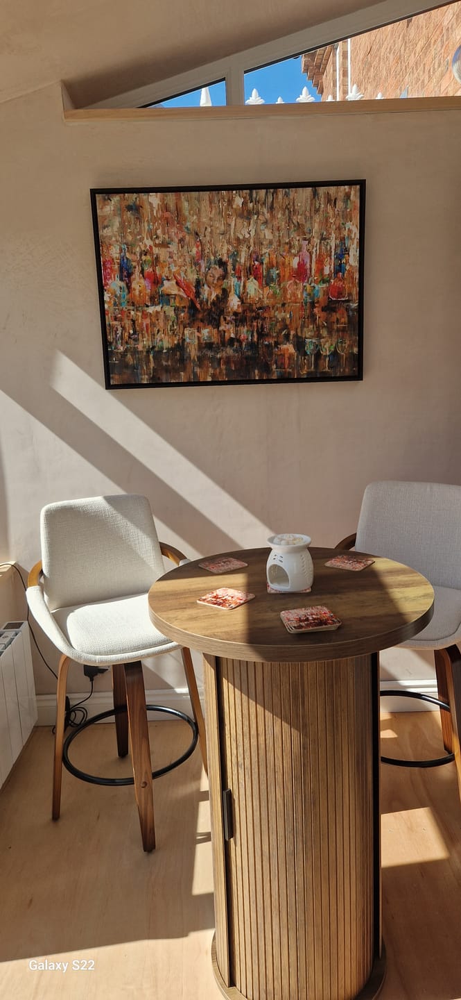 Customer photo review of Cocktail Bar Canvas Print