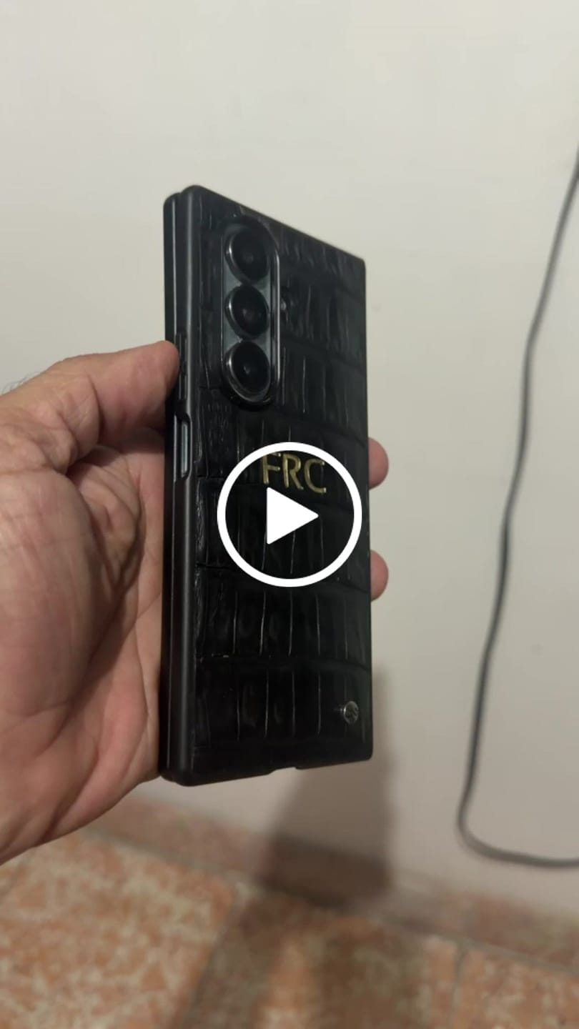 Customer video review of ZFOLD7  - Billionaire Croc Black