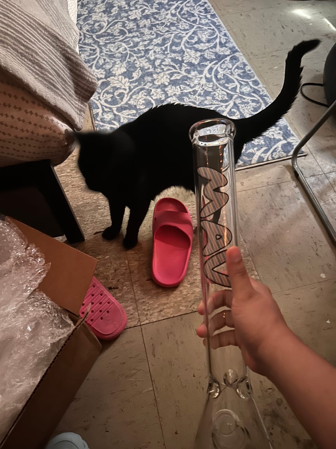 Customer photo review of 18" 5mm Classic Beaker Bong wigwag stem match lucy
