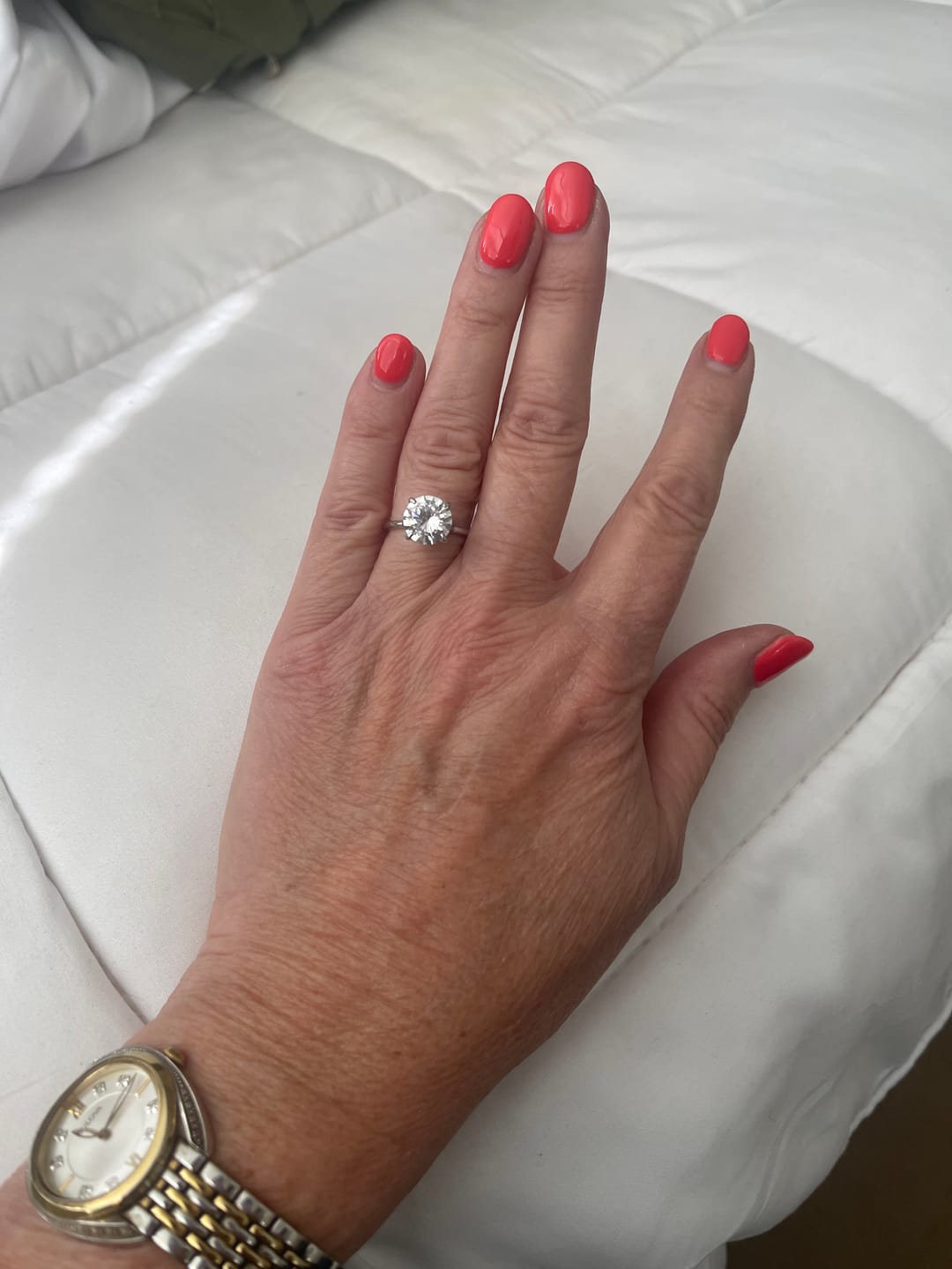 Customer photo review of Round Solitaire Diamond-Inspired Ring 3ct