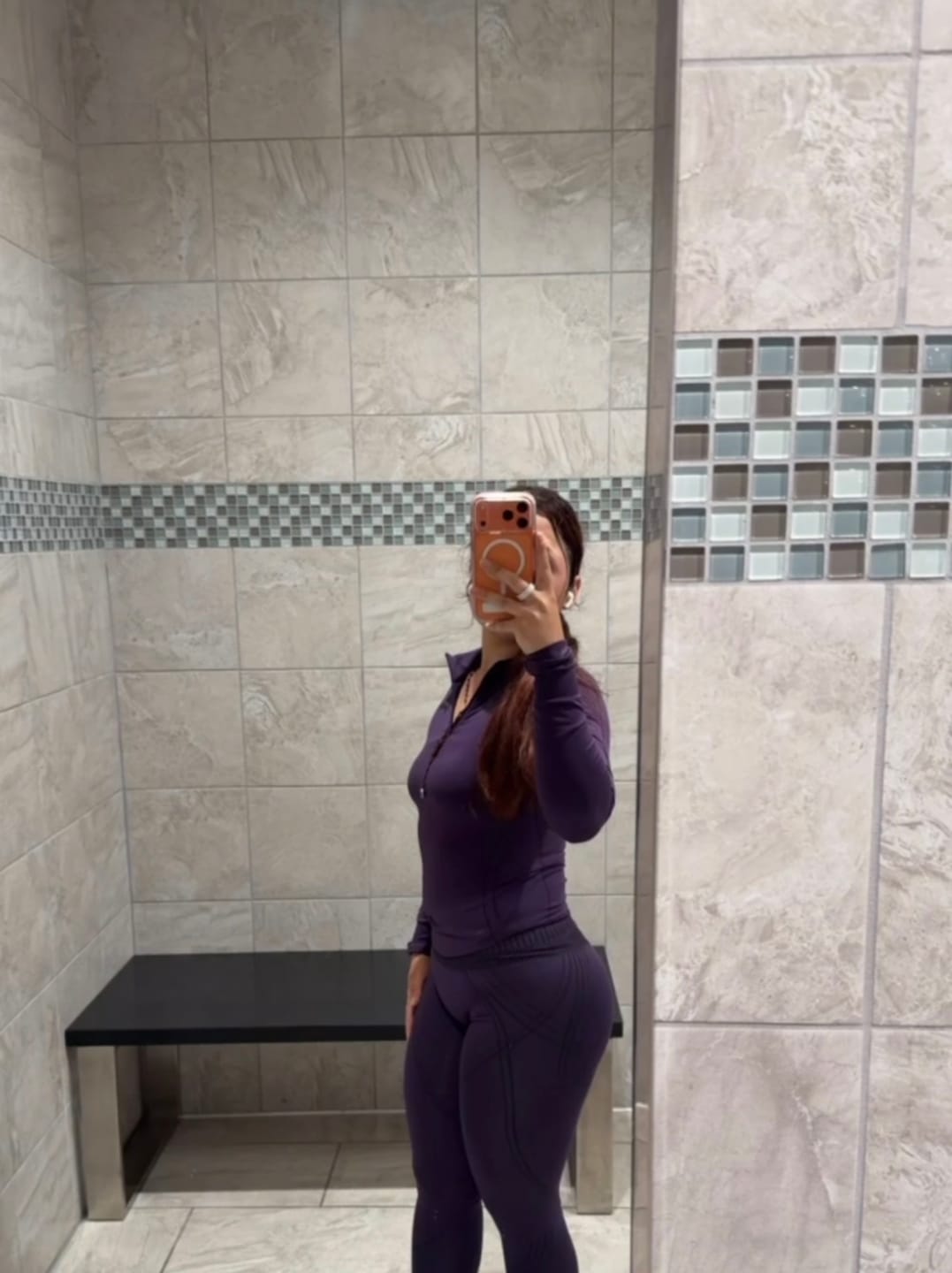 Customer photo review of W2234 Batman Seamless Leggings