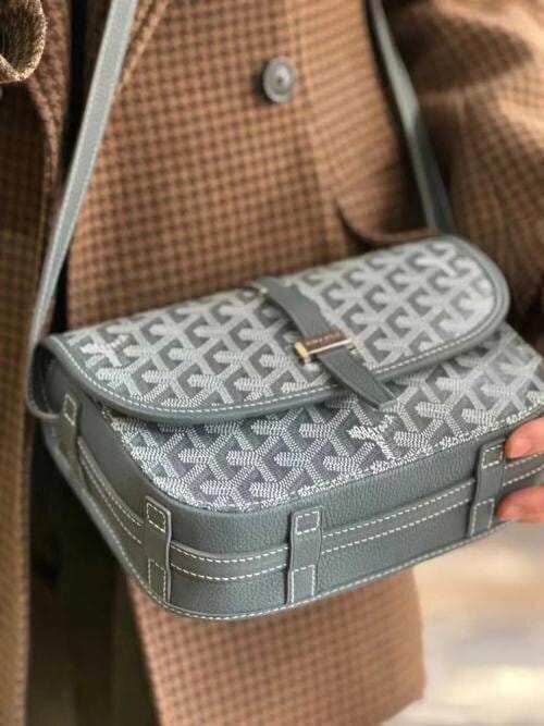 Customer photo review of Valmont Crossbody