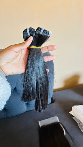 Customer photo review of Budget Vietnamese Super Double Drawn Bone Straight 8"+10"+10" 5X5 Single Drawn Closure