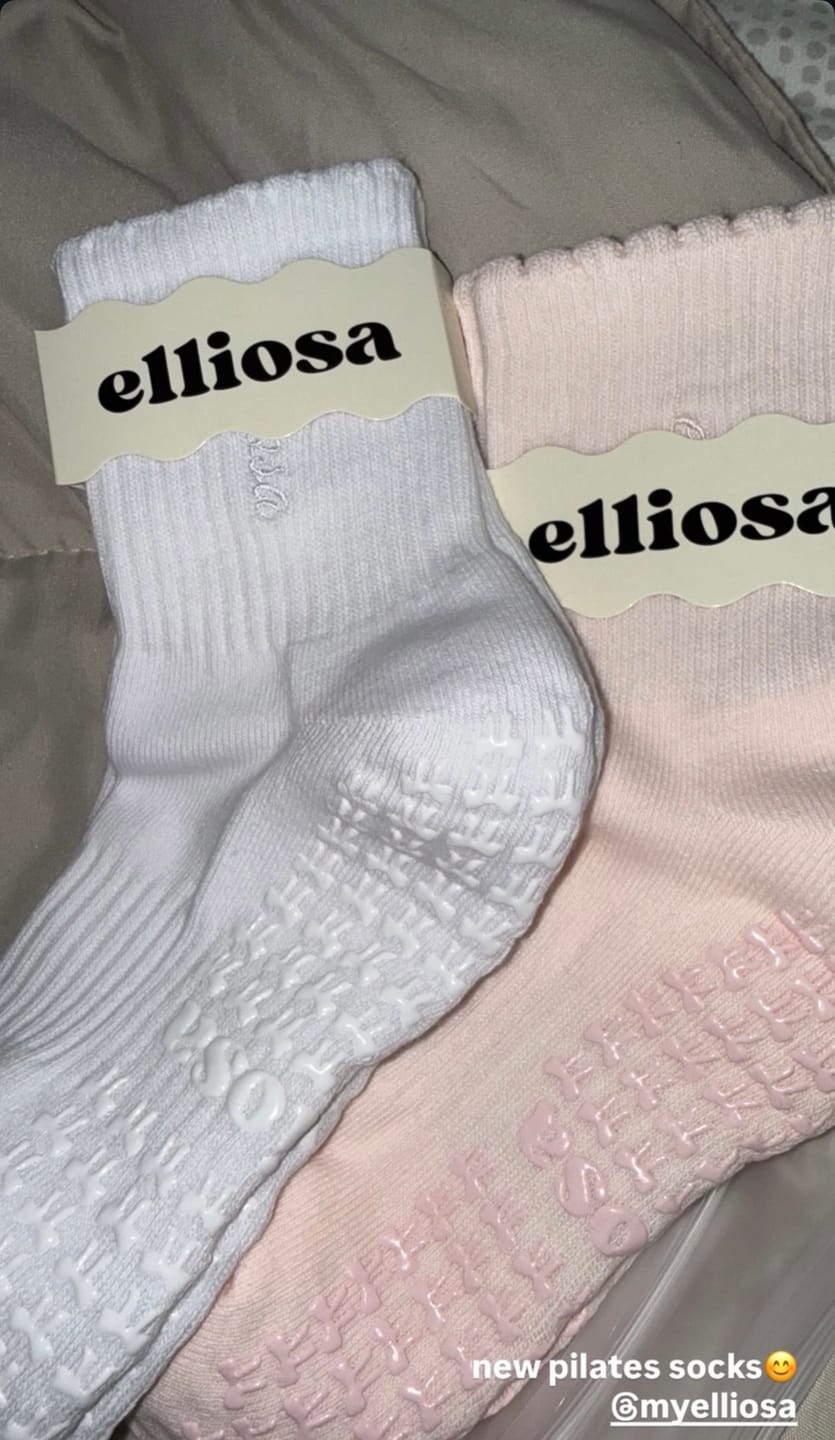 Customer photo review of Grip Basics - White