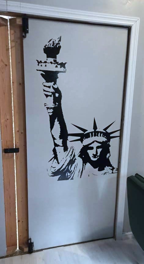 Customer photo review of Statue of Liberty Wall Decal Sticker. #136