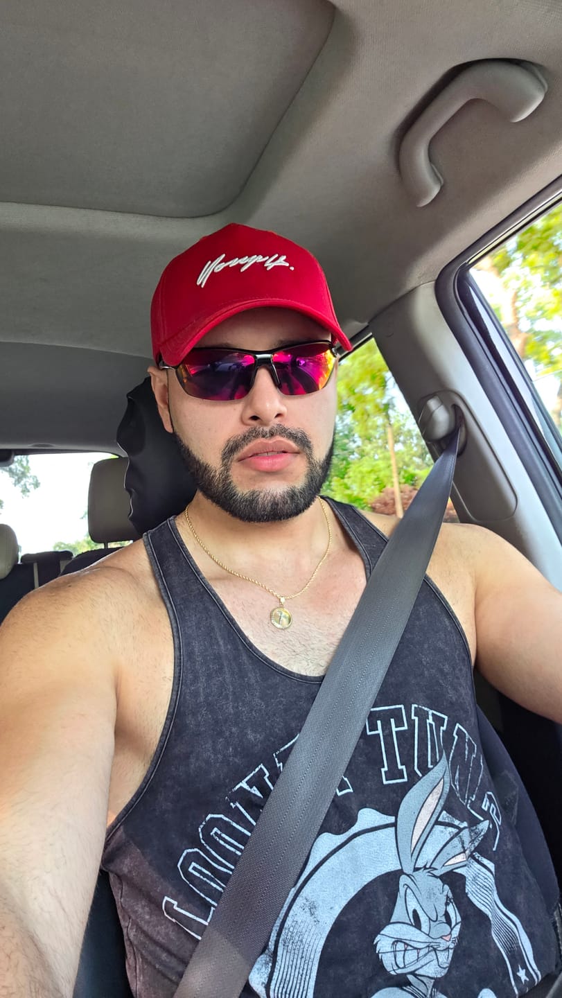 Customer photo review of 3078 - Looney Tunes Stringers