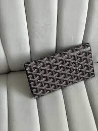 Customer photo review of Deluxe Leather Wallet
