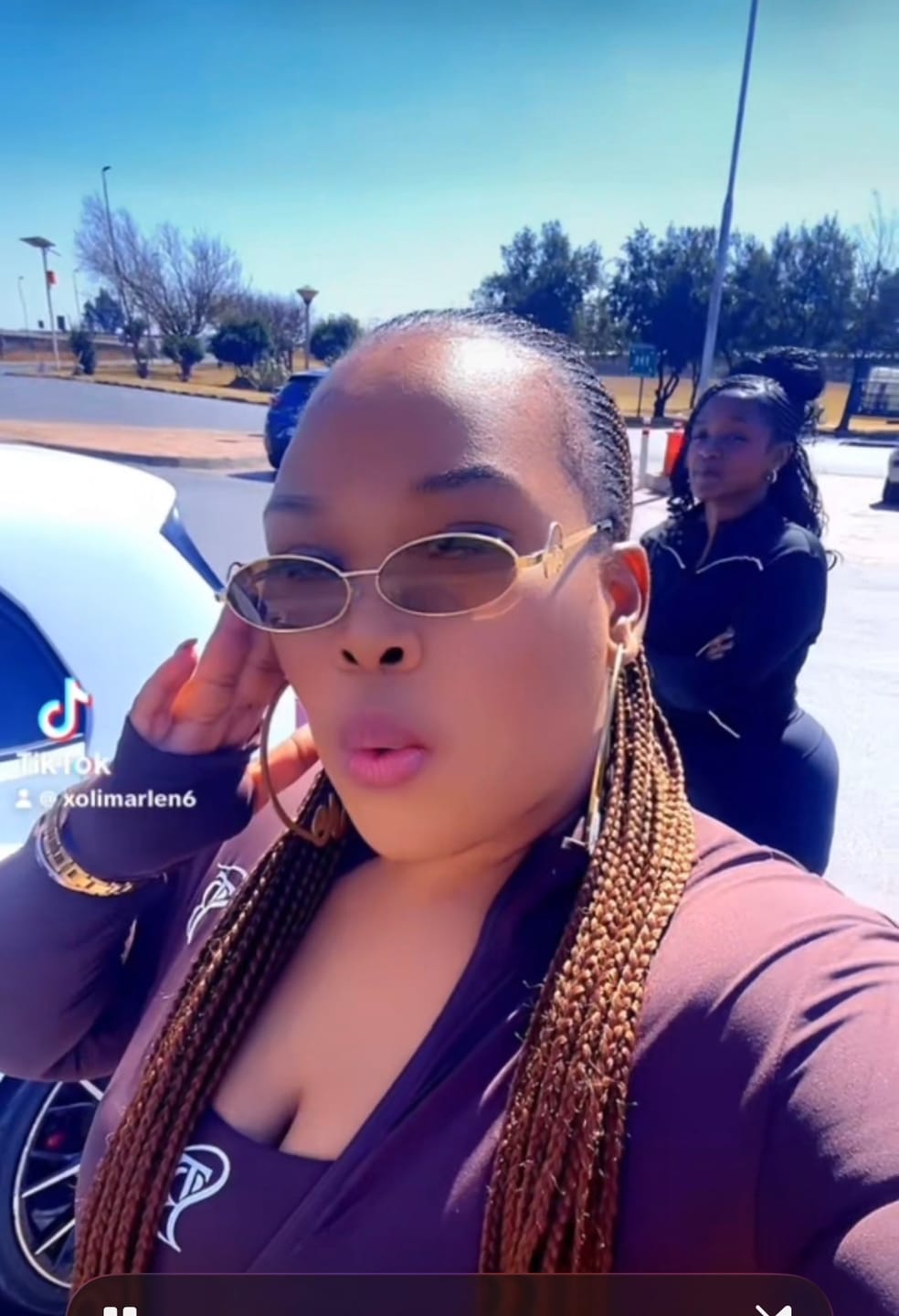 Customer photo review of Muse Logo Sunglasses – Gold Edition