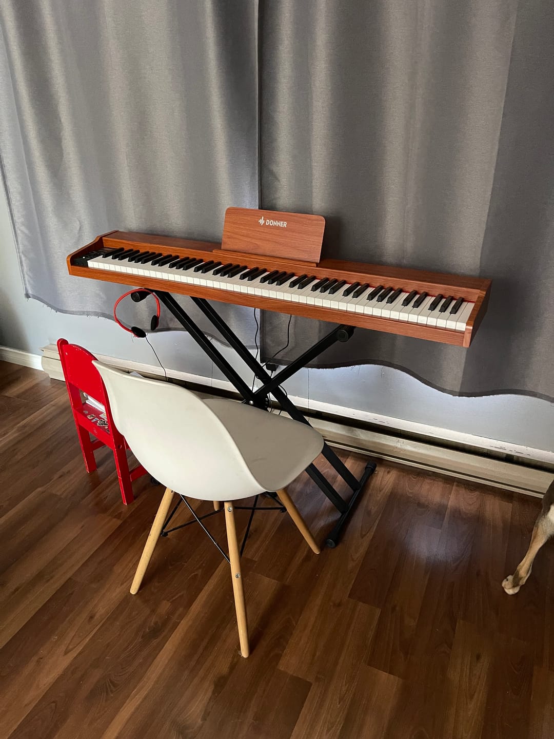 Customer photo review of Donner DEP-1S Velocity-Sensitive Digital Piano
