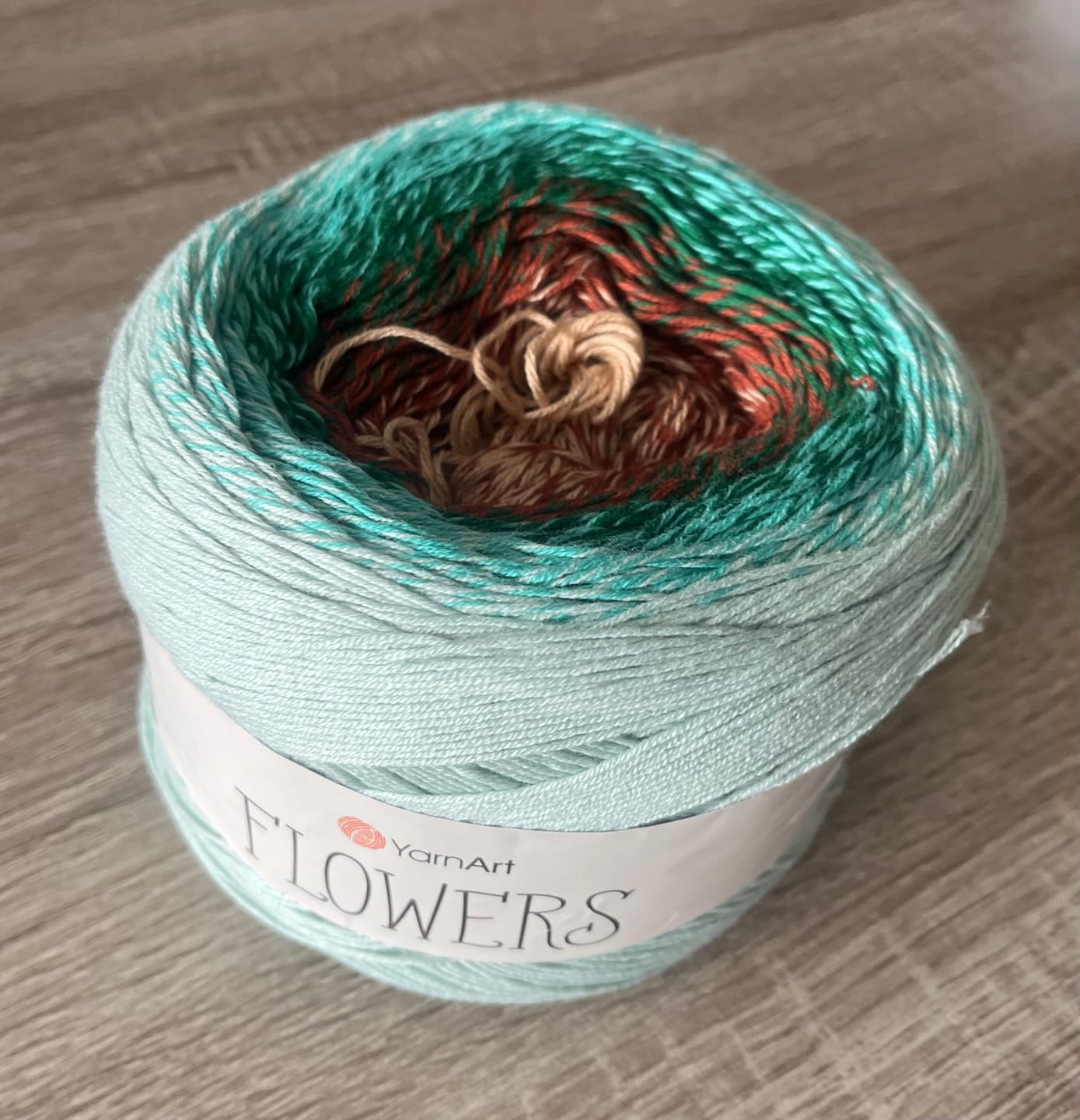 Customer photo review of YarnArt Flowers
