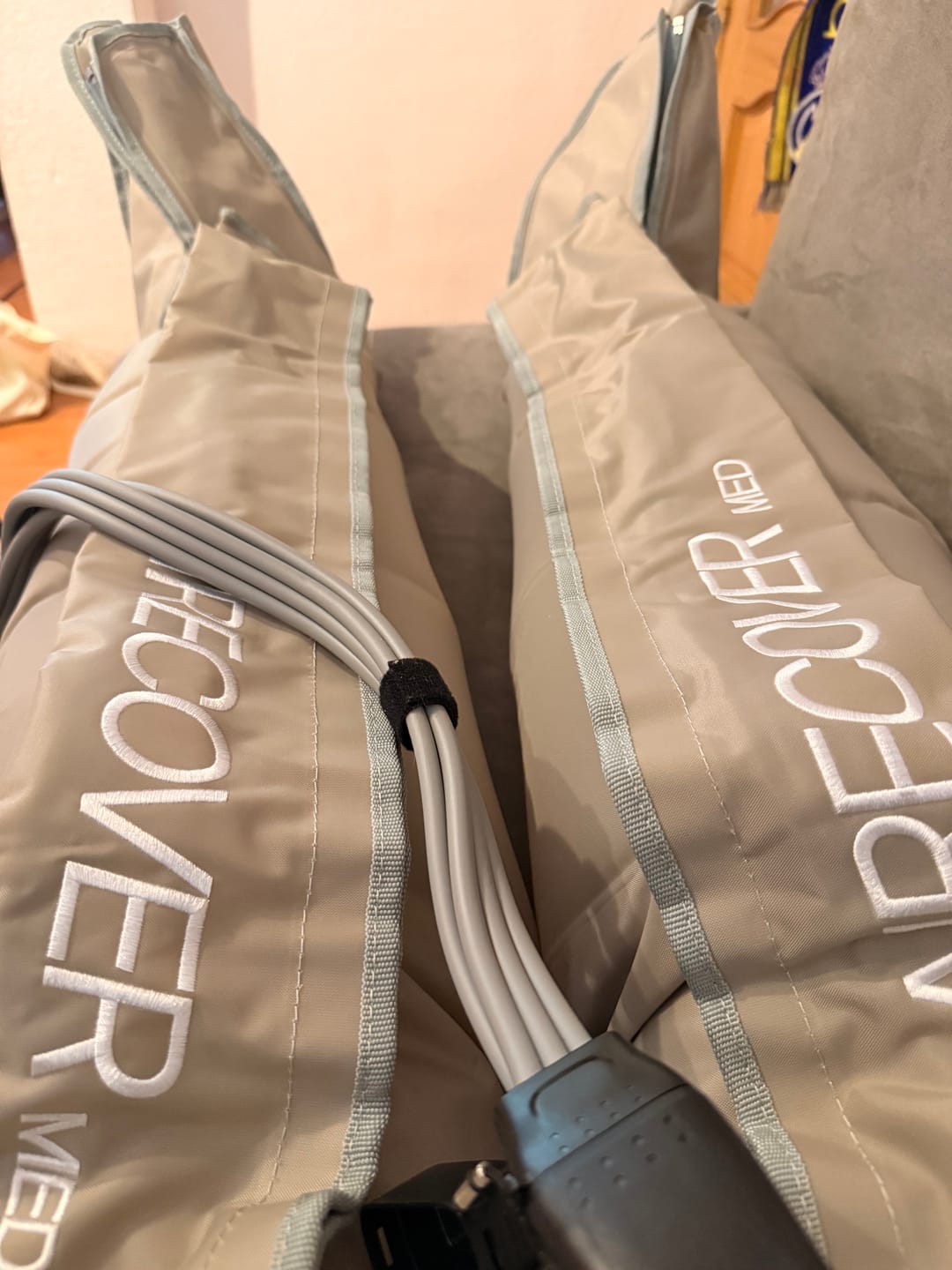 Customer photo review of Airecover Med 6.0 Pants