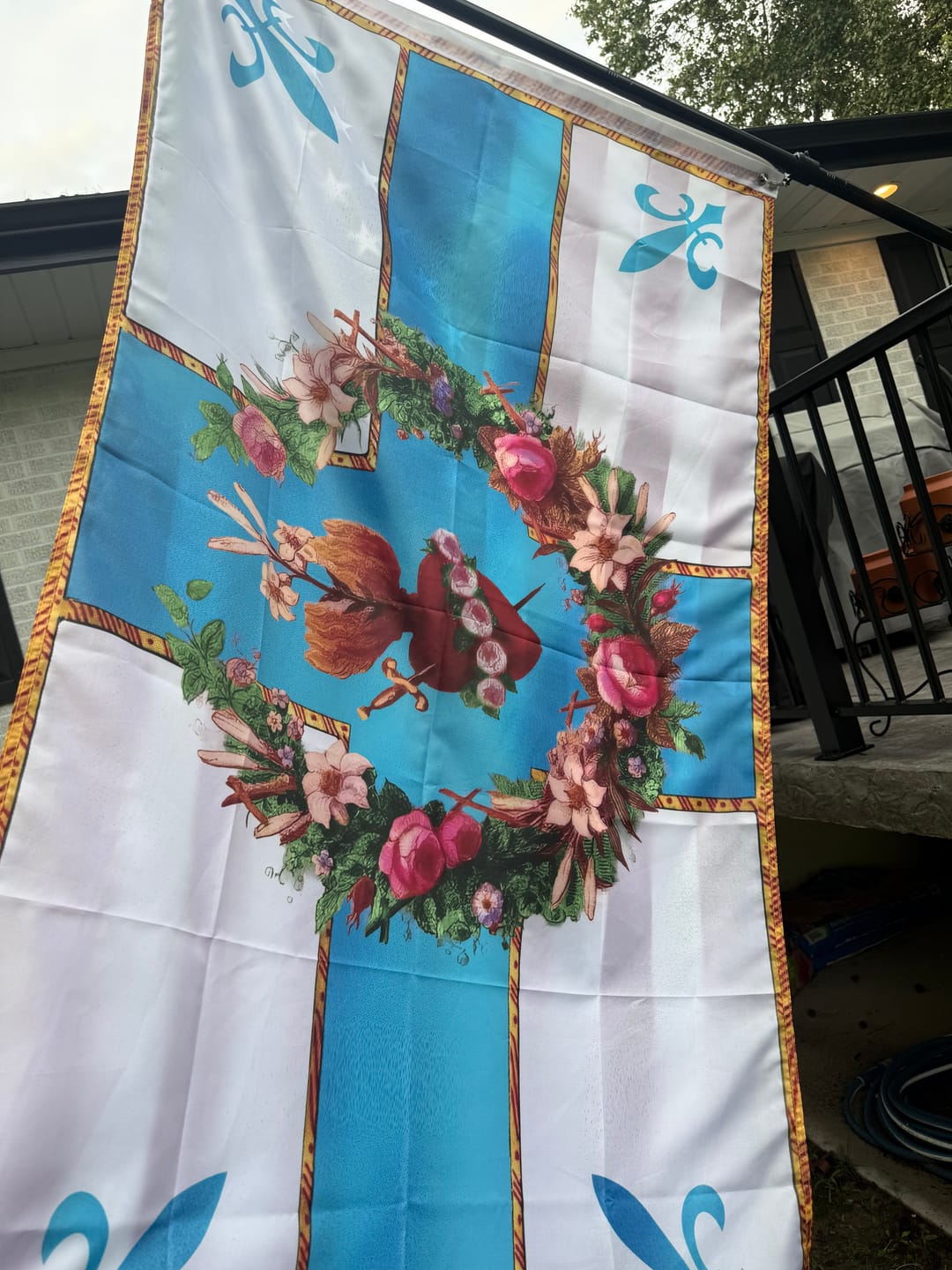 Customer photo review of Flag of the Immaculate Heart of Mary - Indoor/outdoor Flag - 2x3', 3x5' & 4x6'