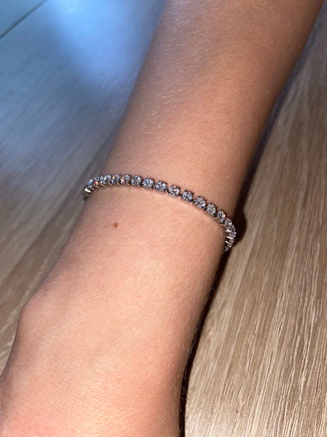 Customer photo review of Tennis Armband | 18K vergoldet