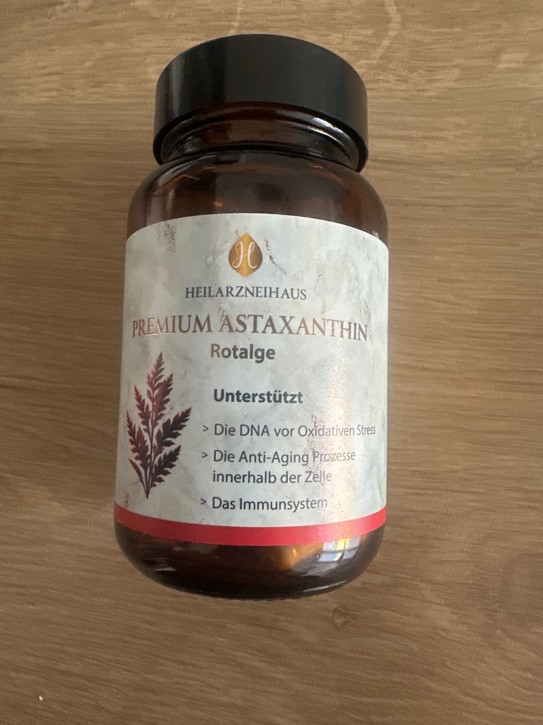 Customer photo review of Astaxanthin AstaZine® Rotalge 8mg Kapseln