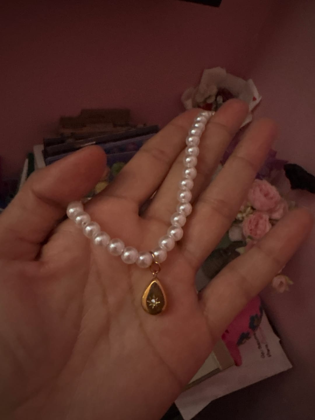 Customer photo review of Collar Pearl Stella