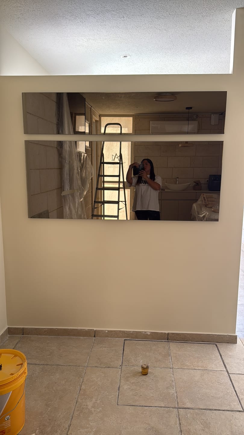 Customer photo review of מראה ברונזה ללא מסגרת לפי מידה