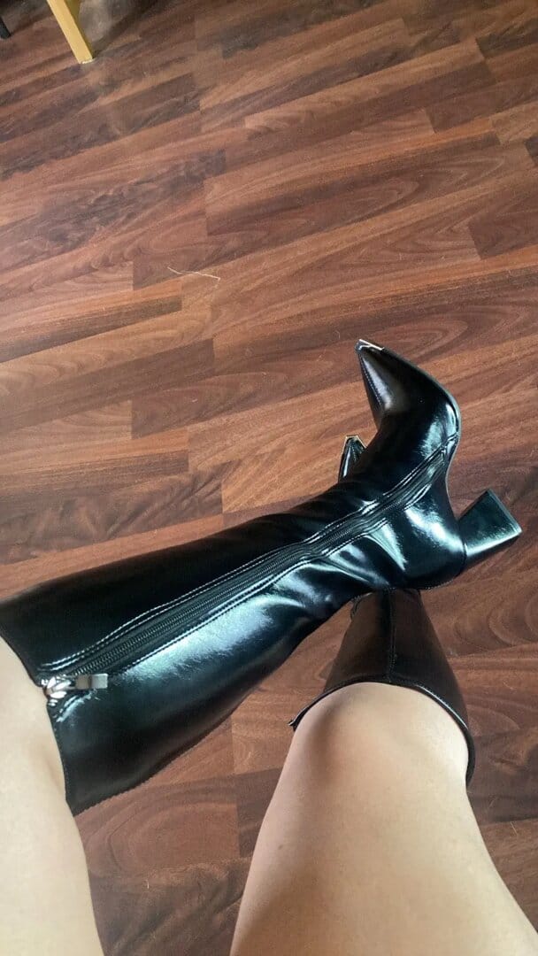 Customer photo review of Rider Knee-High Boots