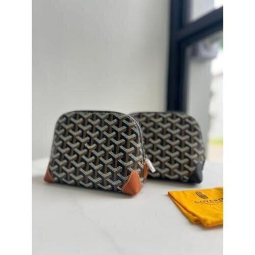 Customer photo review of Lustre Luxe Pouch