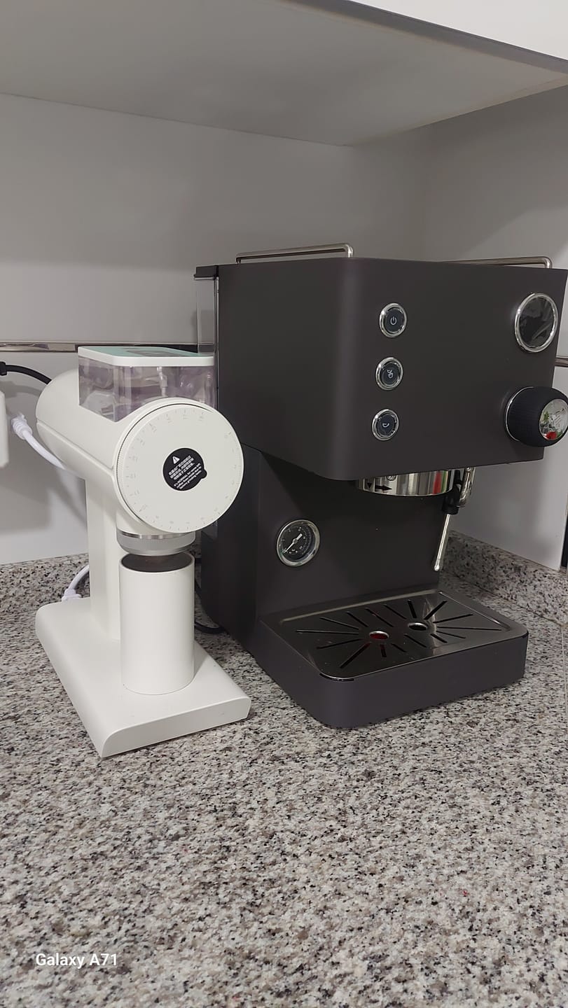 Customer photo review of TIMEMORE Sculptor Series Modern Electric Coffee Grinder
