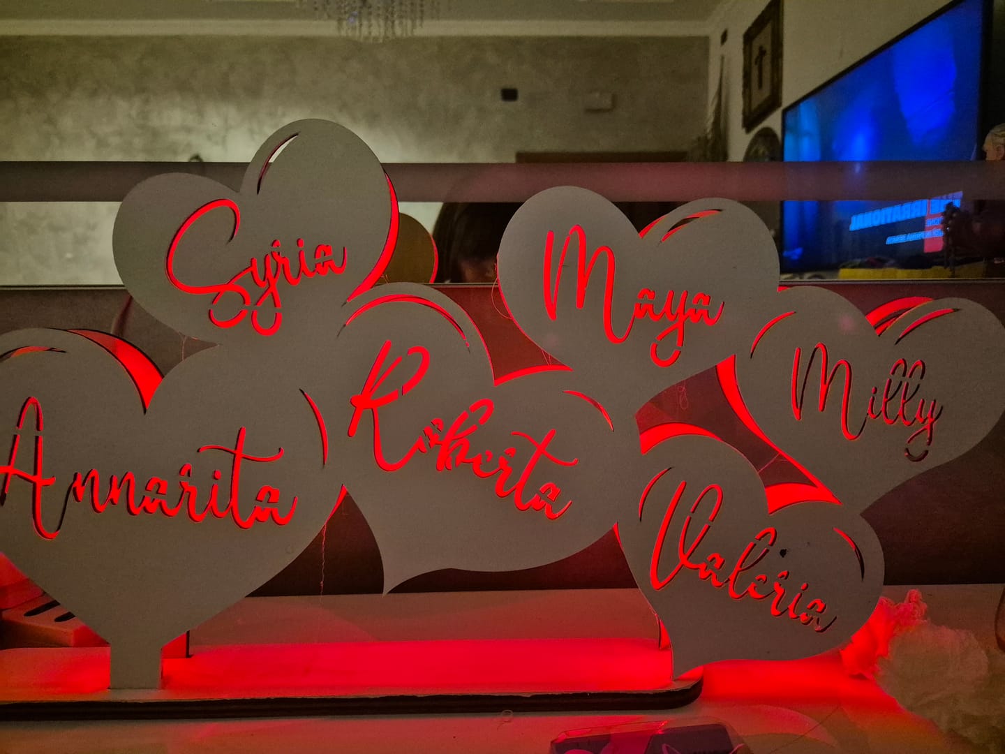 Customer photo review of Lampada Cuori Personalizzata Con Nomi Famiglia o Coppia