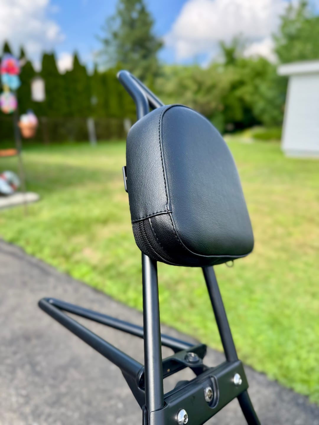 Customer photo review of Viking Iron Born Plain Leather Short Motorcycle Backrest Pad for Indian Foldable Sissy Bar