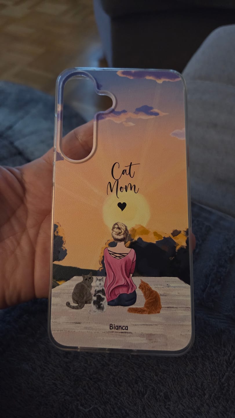 Customer photo review of Personalisierte Handyhülle - Unterwegs mit Haustier