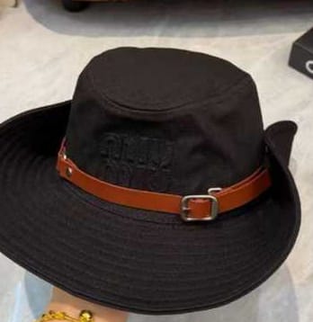 Customer photo review of Miumiu Bucket Hat 380723