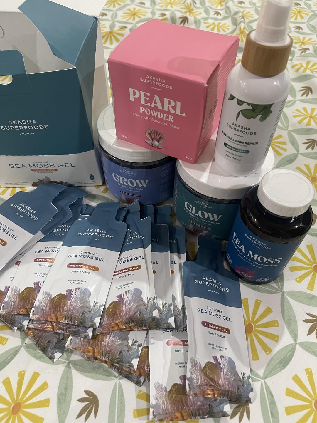 Customer photo review of Sea Moss GLOW Gummies