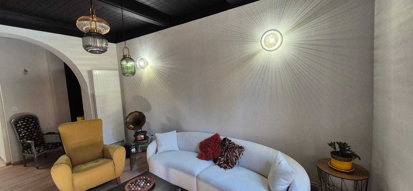 Customer photo review of Applique murale ronde en verre vintage CRISTALI | Verre fumé et coloré