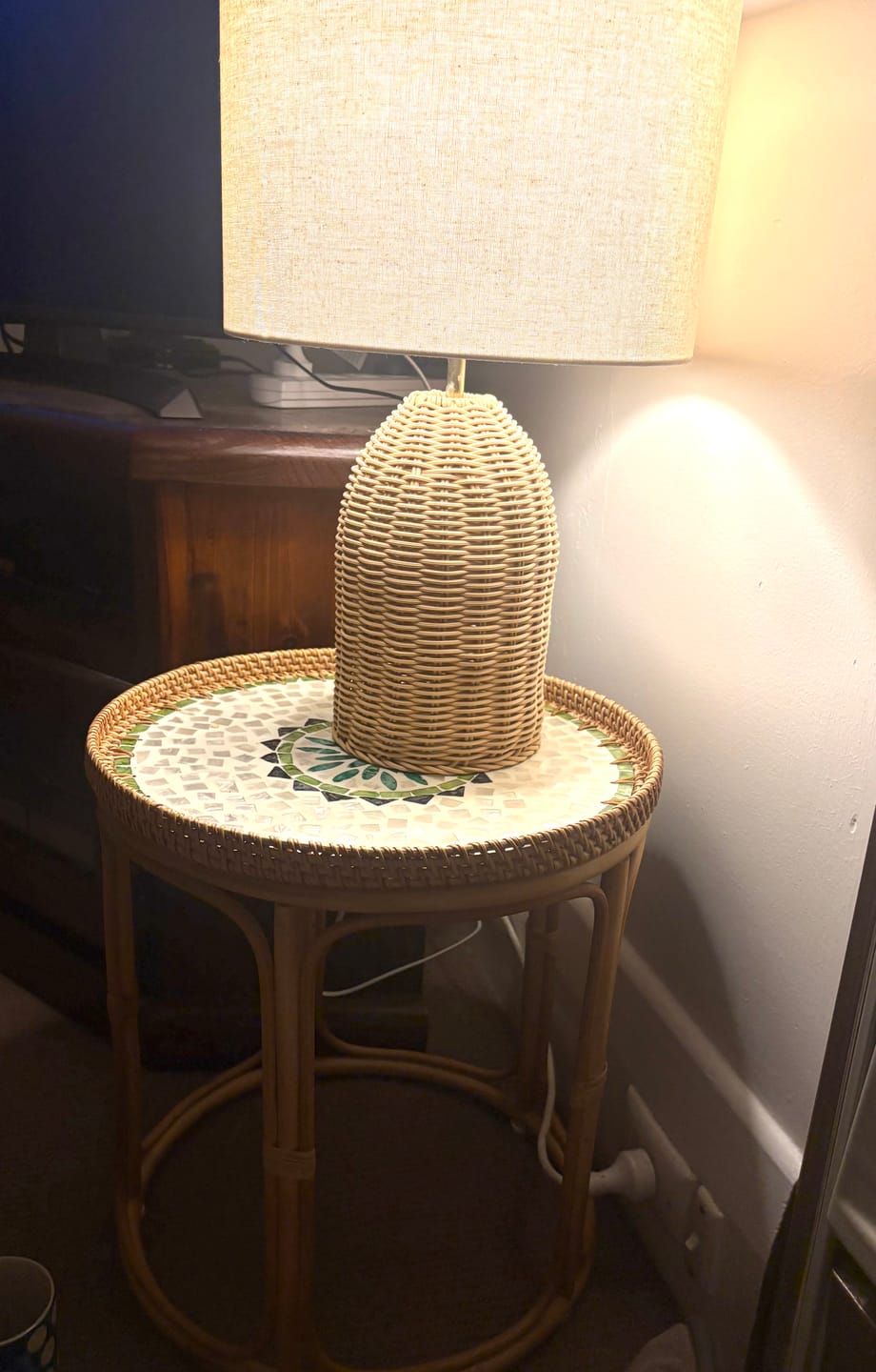 Customer photo review of Oasis Rattan Table