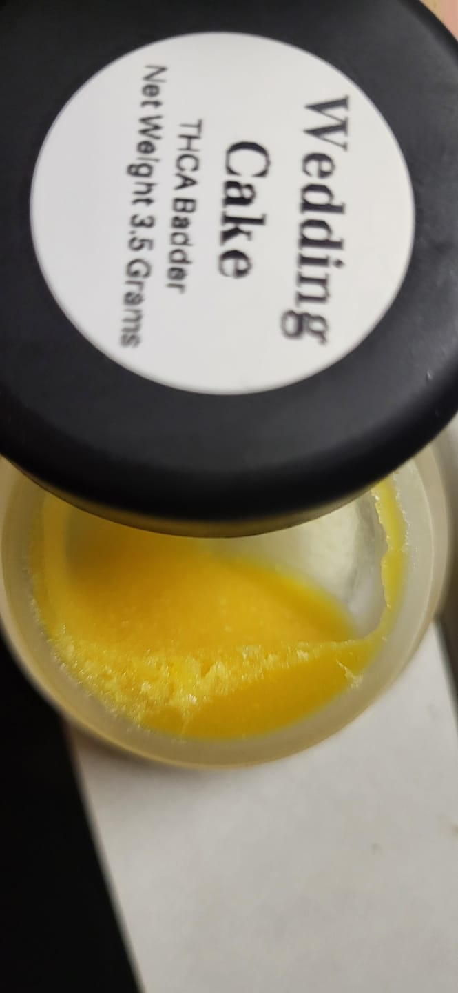 Customer photo review of Wedding Cake | THCA Badder