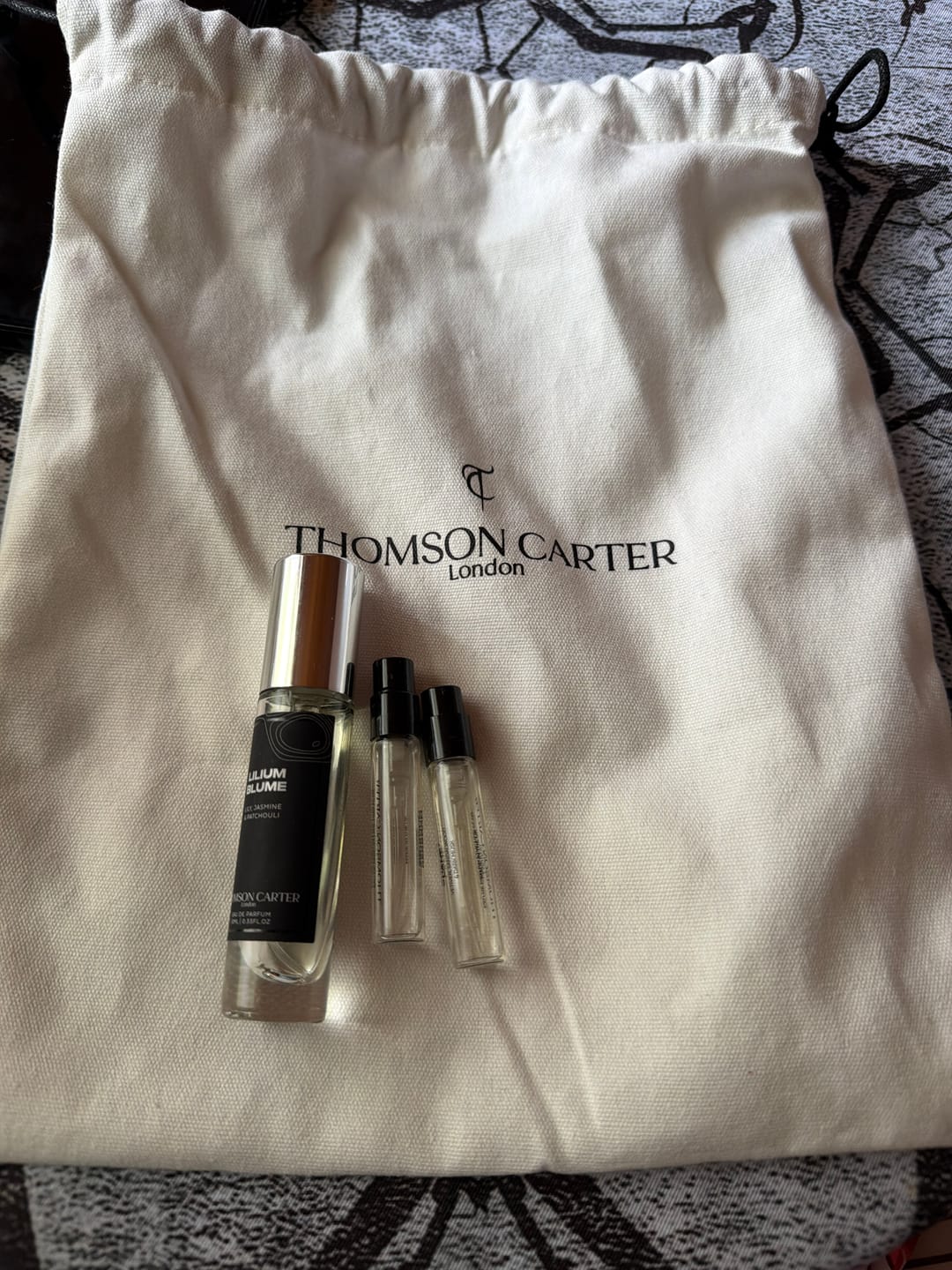 Customer photo review of Redroom | Eau de Parfum | 2ml