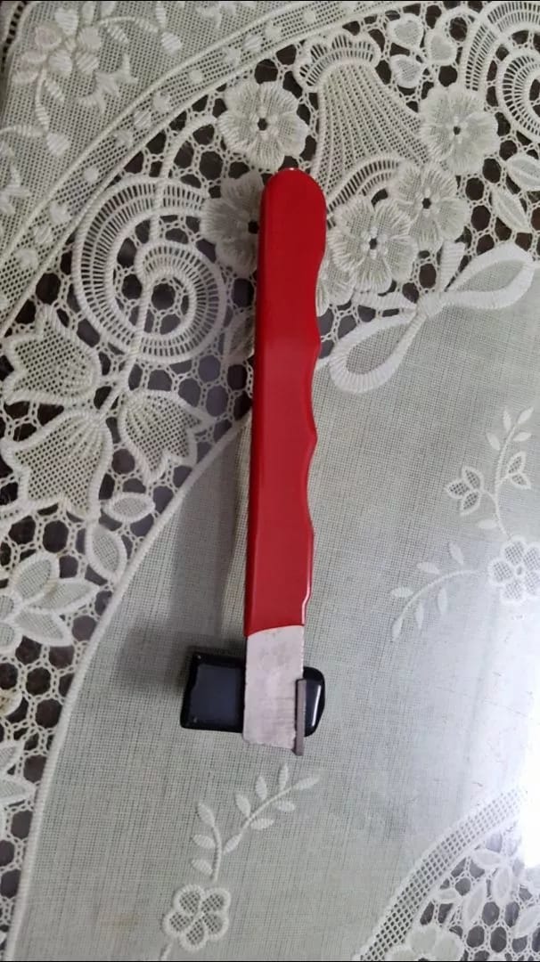Customer photo review of 2 Count Professional Kitchen Knife Sharpener