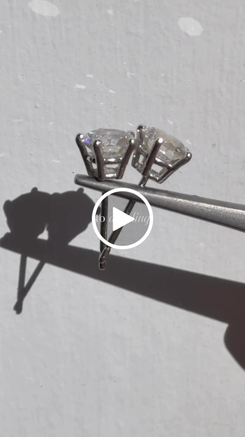 Customer video review of VUOI SPARKLE SPA PEN