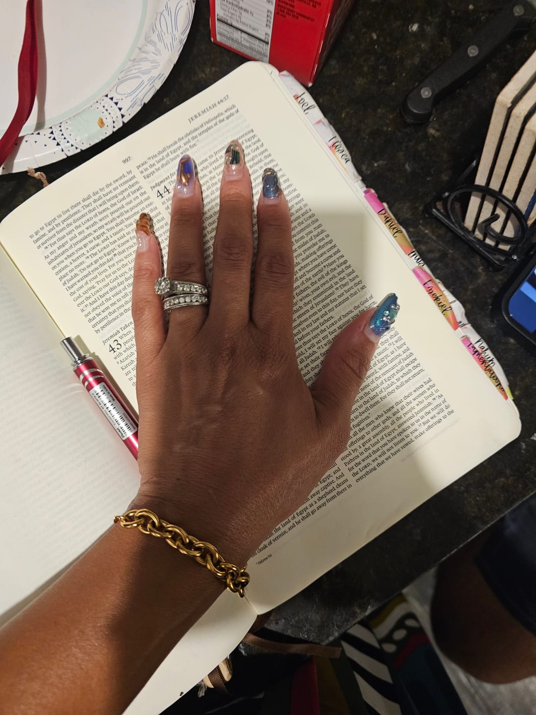 Customer photo review of Chunky Rolo Chain Bracelet