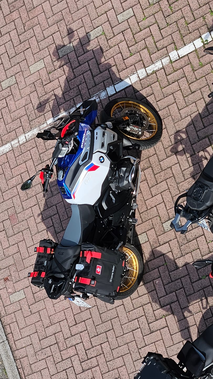 Customer photo review of MotoBags – Semi-Rigid Motorcycle Bags