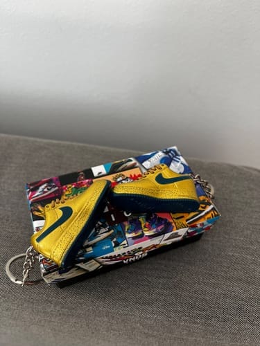 Customer photo review of AJ1 Collection | Mini Sneakers Keychain