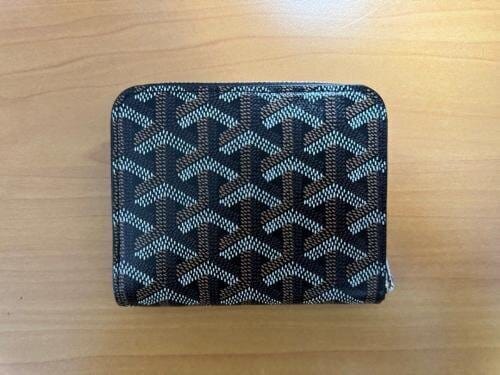Customer photo review of Deluxe Leather Wallet
