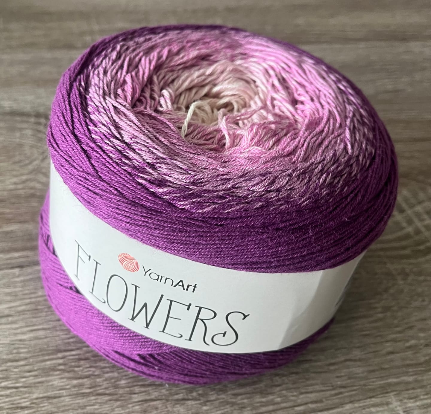 Customer photo review of YarnArt Flowers