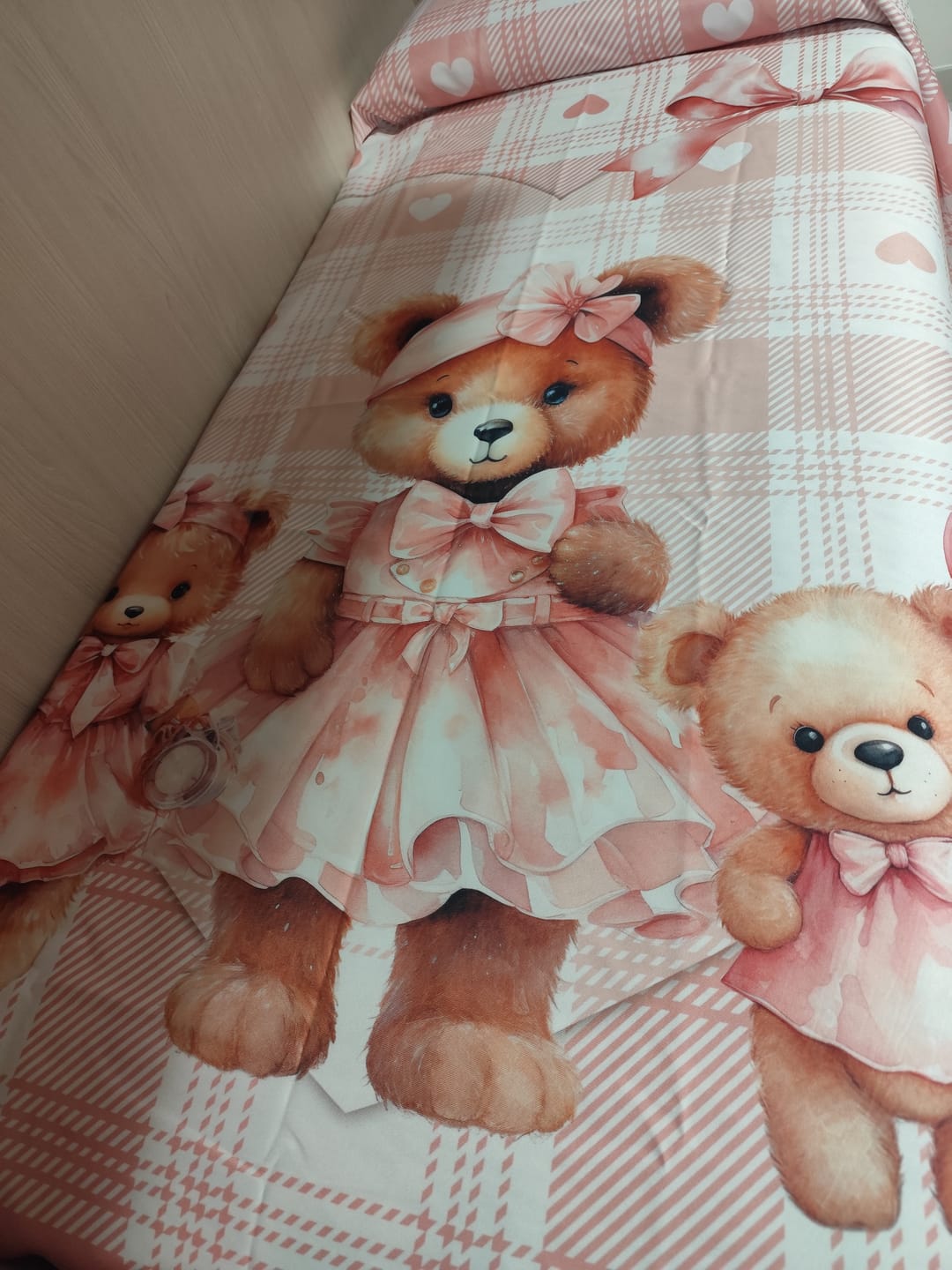 Customer photo review of Copriletto Estivo, Coperta Leggera, Lenzuola Copriletto Teddy Love Rosa