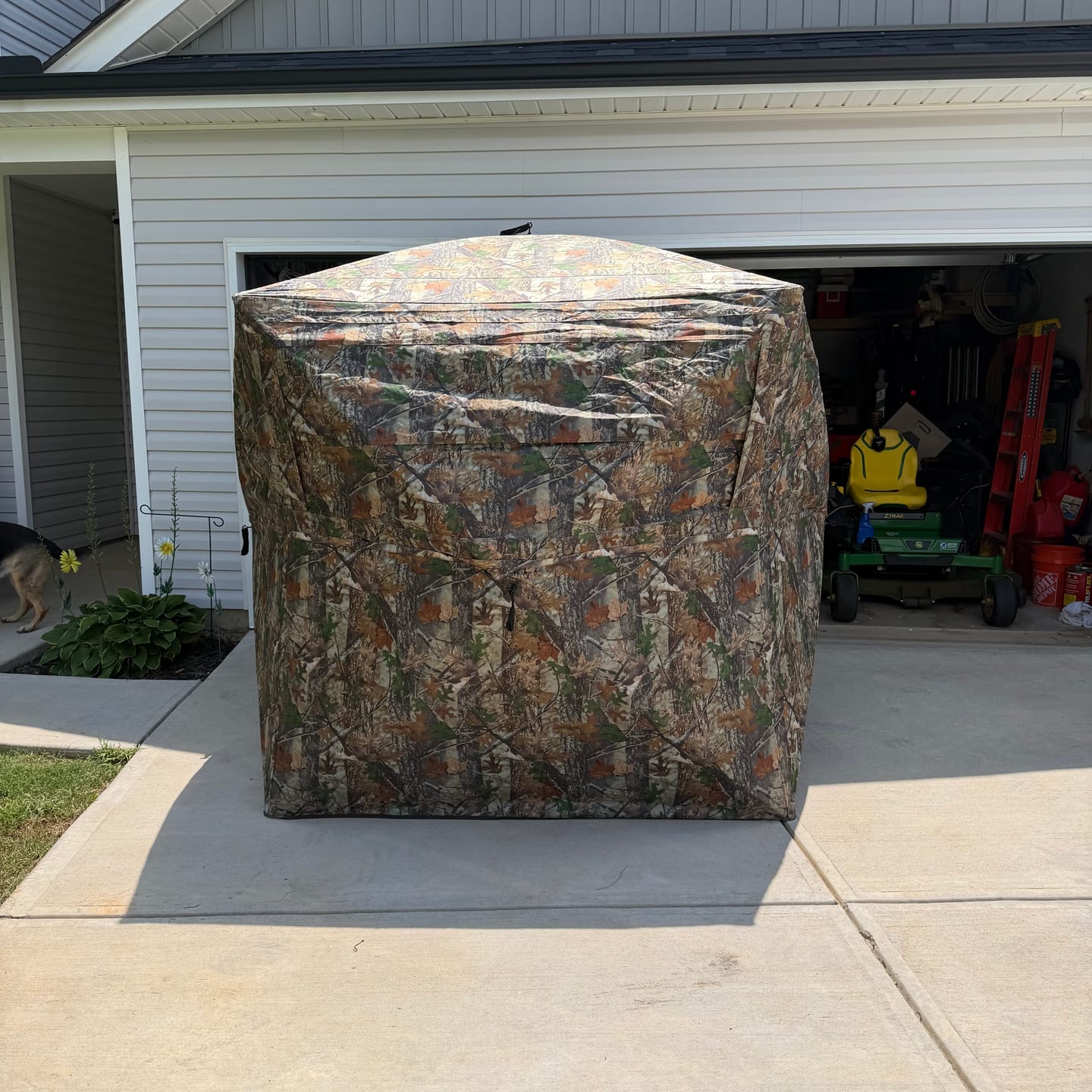 Customer photo review of Vis Series 270 Degree See Through Hunting Blind | Portable 2 3 4 Person Ground Blind | Camo Pop Up Deer Blind for Deer & Hunters